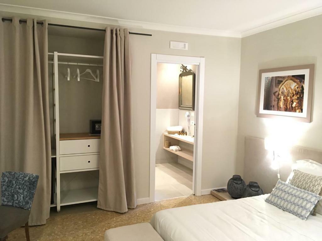 Palazzo Taranto Luxury Rooms Caltagirone Extérieur photo